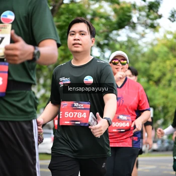 Runner Photo 4163637