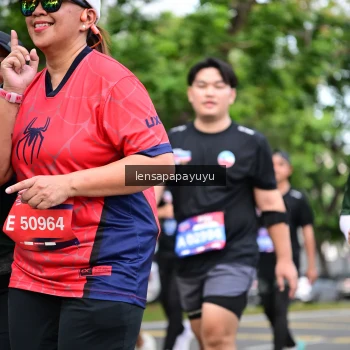 Runner Photo 4163644