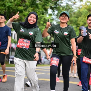 Runner Photo 4163663