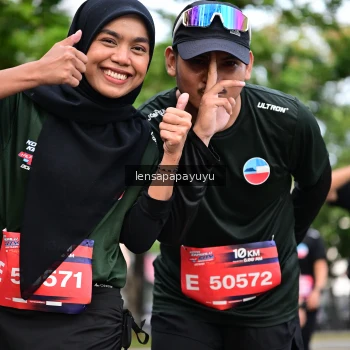Runner Photo 4163680