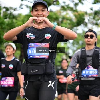Runner Photo 4163683