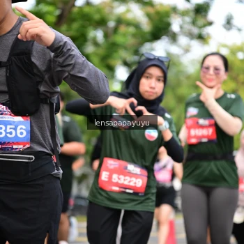 Runner Photo 4163686