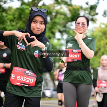 Runner Photo 4163692