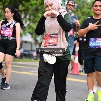 Runner Photo 4163696
