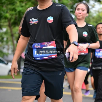 Runner Photo 4163701