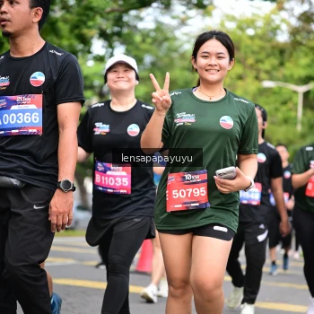 Runner Photo 4163705