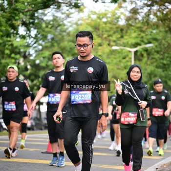 Runner Photo 4163715