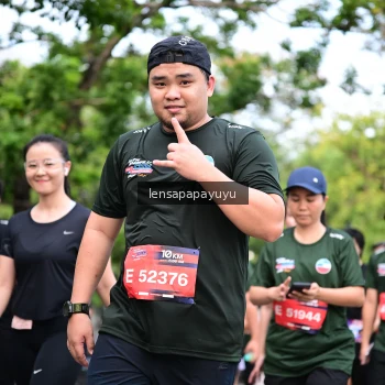 Runner Photo 4163727