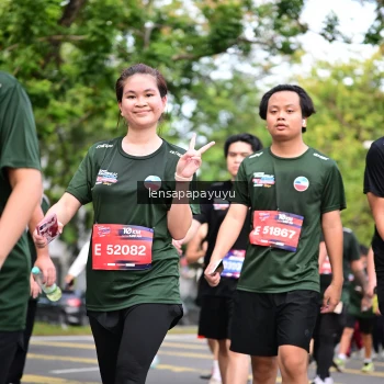 Runner Photo 4163738