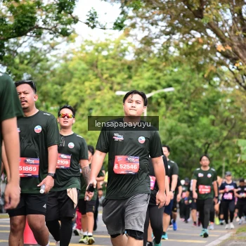 Runner Photo 4163740