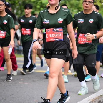 Runner Photo 4163755