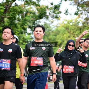 Runner Photo 4163762