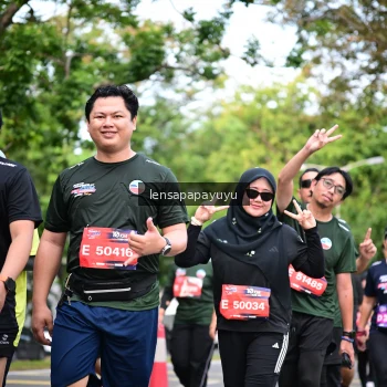 Runner Photo 4163764