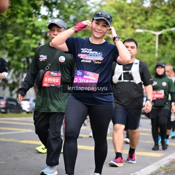 Runner Photo 4163775