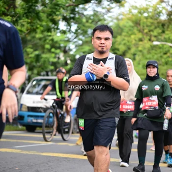 Runner Photo 4163777