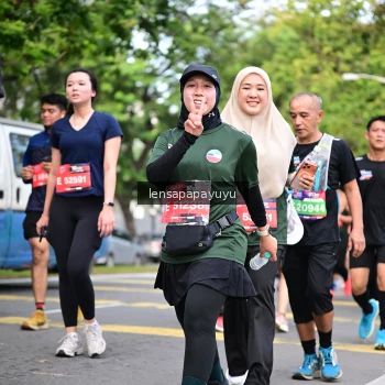 Runner Photo 4163787