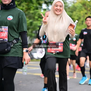 Runner Photo 4163788