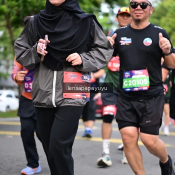 Runner Photo 4163795