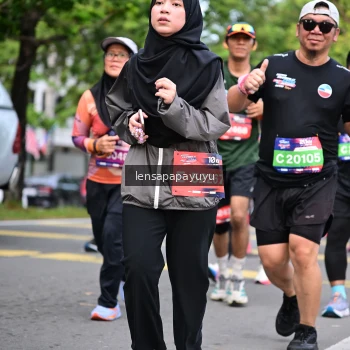 Runner Photo 4163798