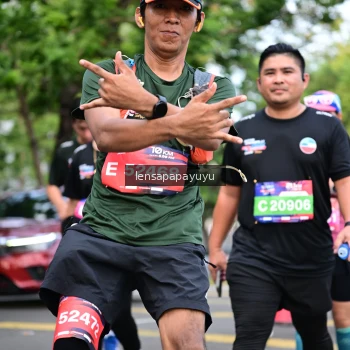Runner Photo 4163803