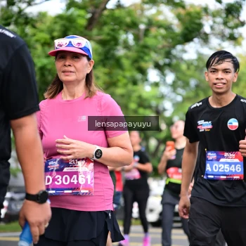 Runner Photo 4163804
