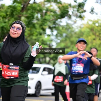 Runner Photo 4163807