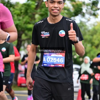 Runner Photo 4163808