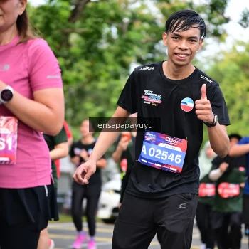 Runner Photo 4163809