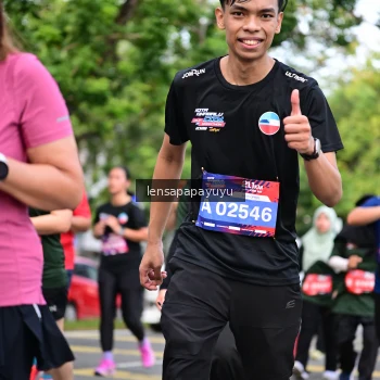 Runner Photo 4163810