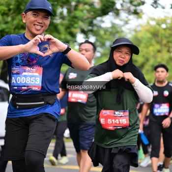Runner Photo 4163815
