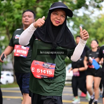 Runner Photo 4163819
