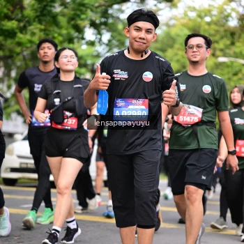 Runner Photo 4163820