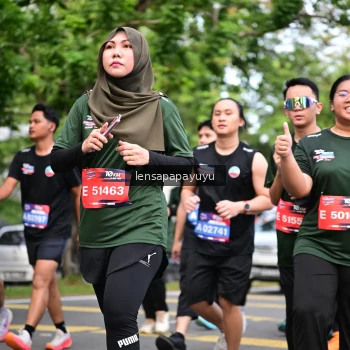 Runner Photo 4163832