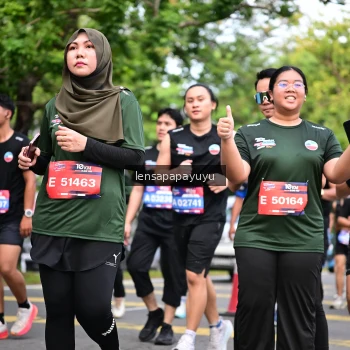 Runner Photo 4163835