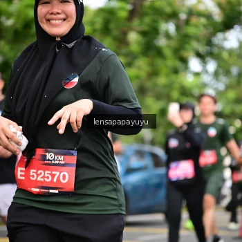 Runner Photo 4163848