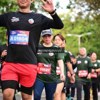 Runner Photo 4163855