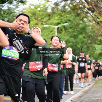 Runner Photo 4163856