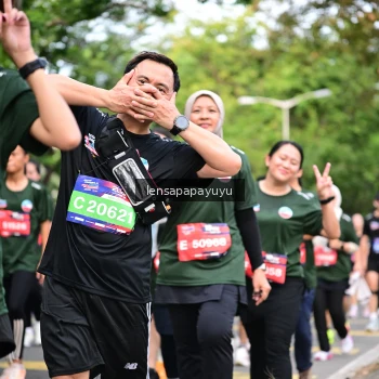 Runner Photo 4163861