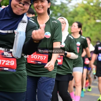 Runner Photo 4163873