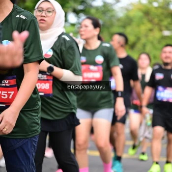 Runner Photo 4163874