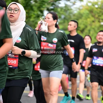Runner Photo 4163876