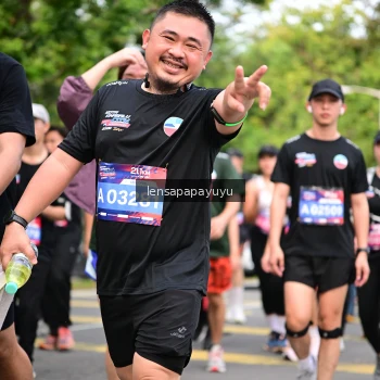 Runner Photo 4163883