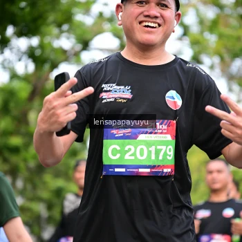 Runner Photo 4163907