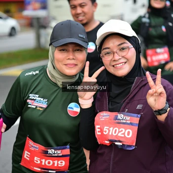 Runner Photo 4163913