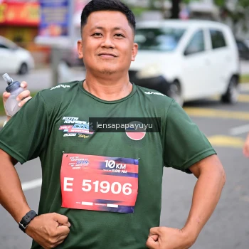 Runner Photo 4163919
