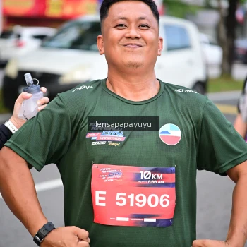 Runner Photo 4163921