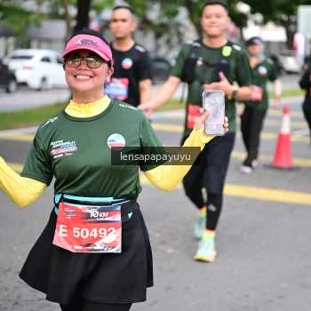 Runner Photo 4163926