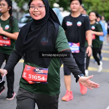 Runner Photo 4163937