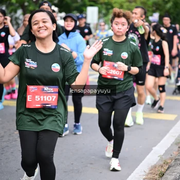 Runner Photo 4163941