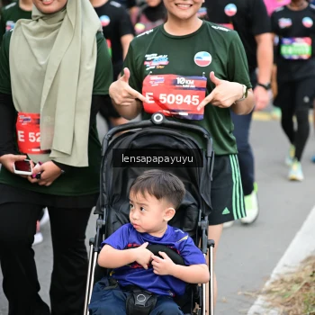 Runner Photo 4163959